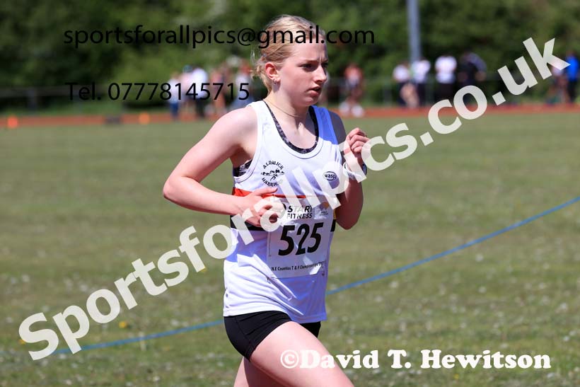 Womens under-17s 3000 metres, 2025 North Eastern Track and Field Champs., Shildon, County Durham. Photo: David T. Hewitson/Sports for All Pics